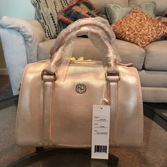 Tracy Negoshian Handbags - 🌸NEW Rose Gold Satchel Purse!